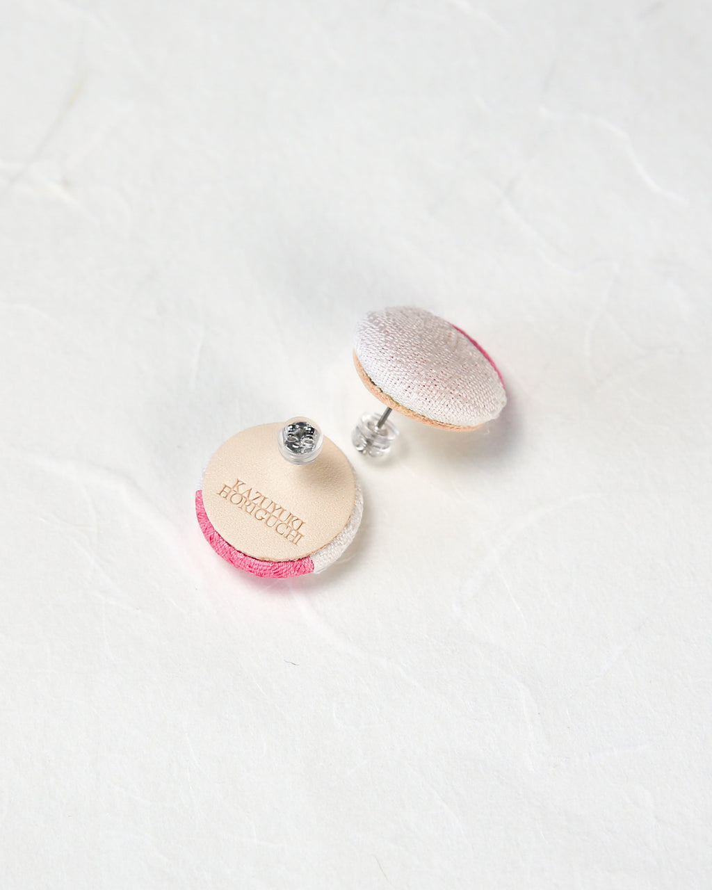薄花桜の重　ピアス