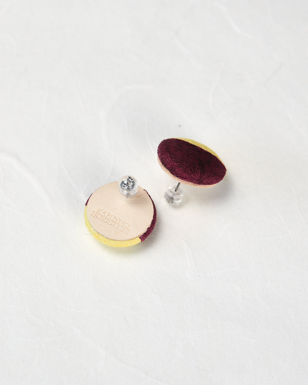 櫨紅葉の重　ピアス